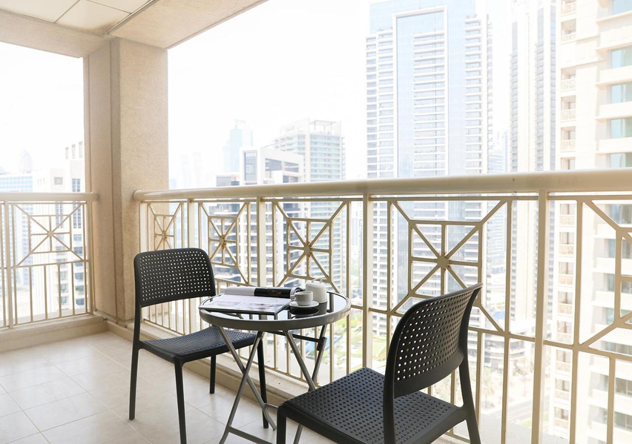 Nasma Luxury Stays - Fancy Apartment With Balcony Near Burj Khalifa Dubai Exteriör bild
