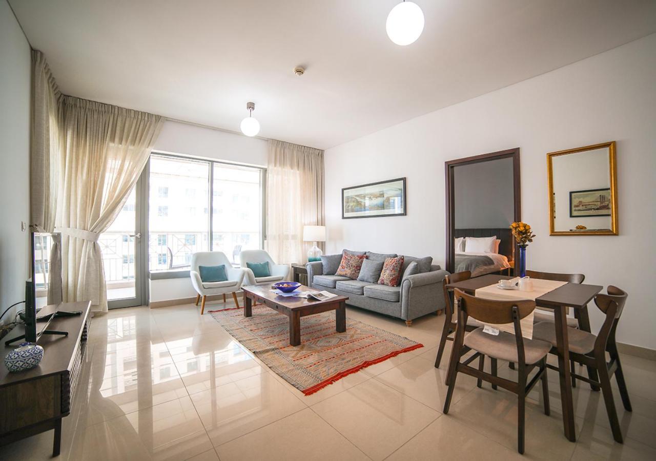 Nasma Luxury Stays - Fancy Apartment With Balcony Near Burj Khalifa Dubai Exteriör bild