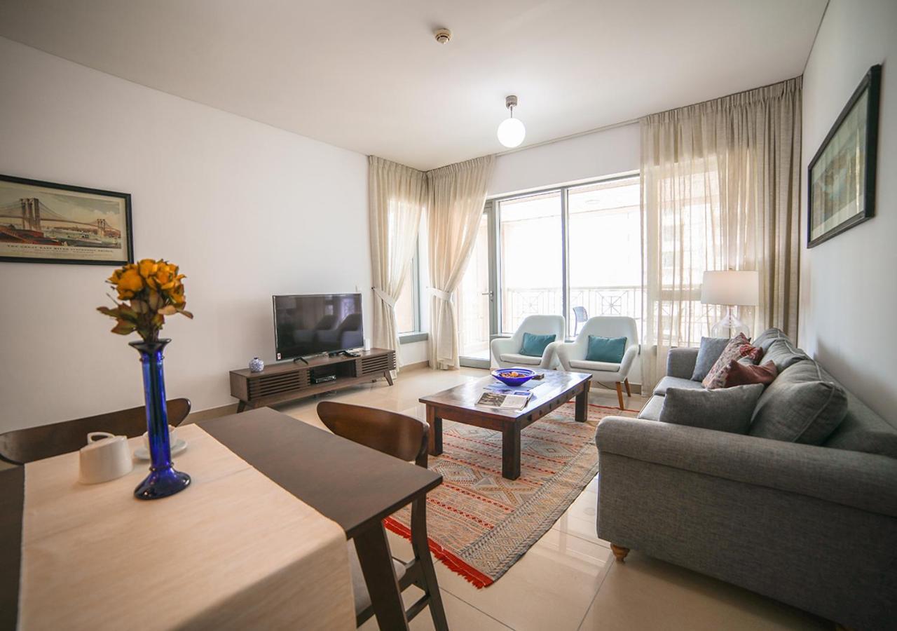 Nasma Luxury Stays - Fancy Apartment With Balcony Near Burj Khalifa Dubai Exteriör bild