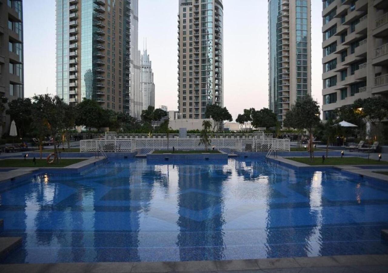 Nasma Luxury Stays - Fancy Apartment With Balcony Near Burj Khalifa Dubai Exteriör bild